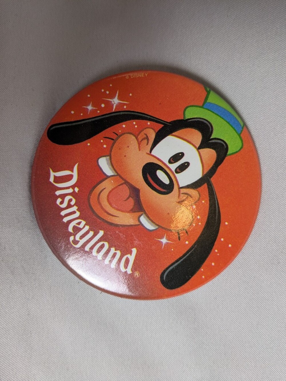 Vintage 80s/90s Disneyland Goofy Pin